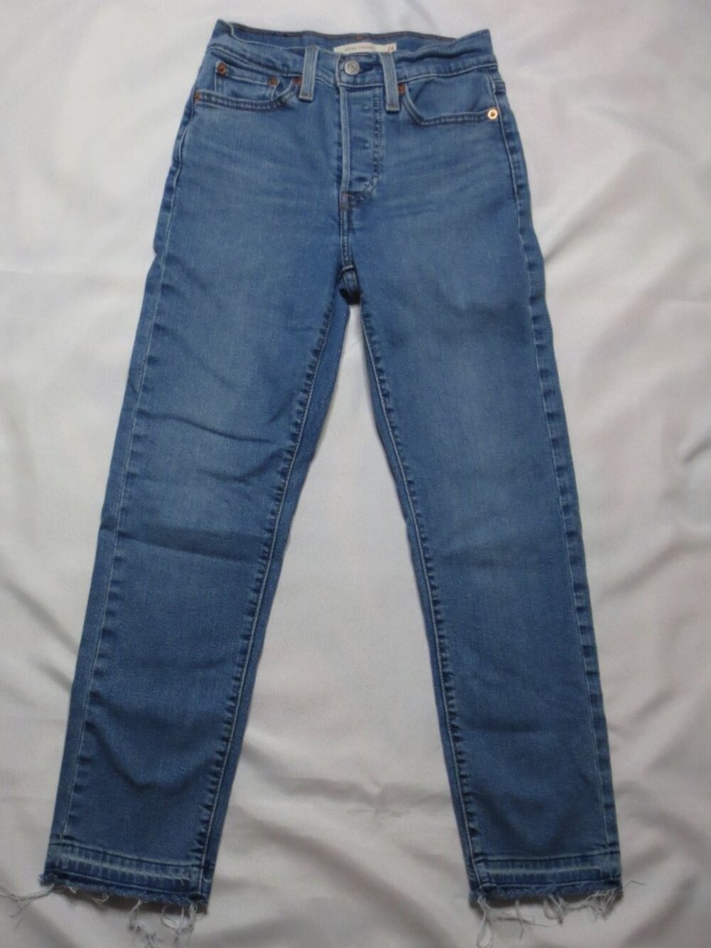 LEVI’S womens JEANS blue WEDGIE STRAIGHT denim ANKLE button-fly SIZE 24